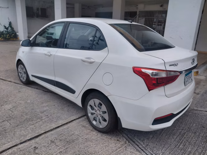 HYUNDAI GRAND I10 2019 AUTOMATICO - Imagen 4