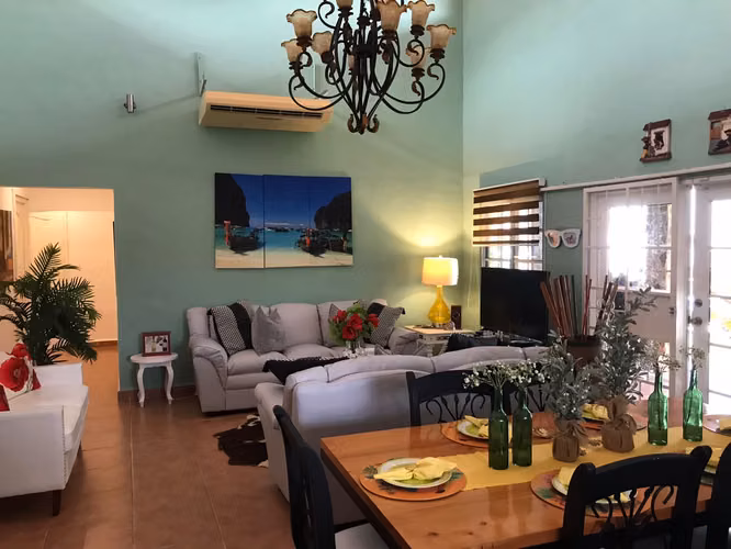Coronado. Calles Los Jobos. 800mts 3r 3.5b piscina $401,000.00 - Imagen 8