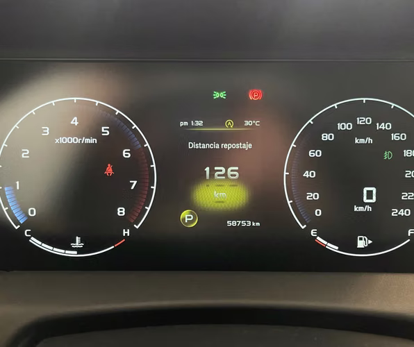 Vendo Geely Okavango 2023