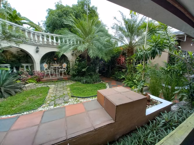 Las Cumbres. 504mts 3r 2.5b patio den $285,000.00neg - Imagen 6