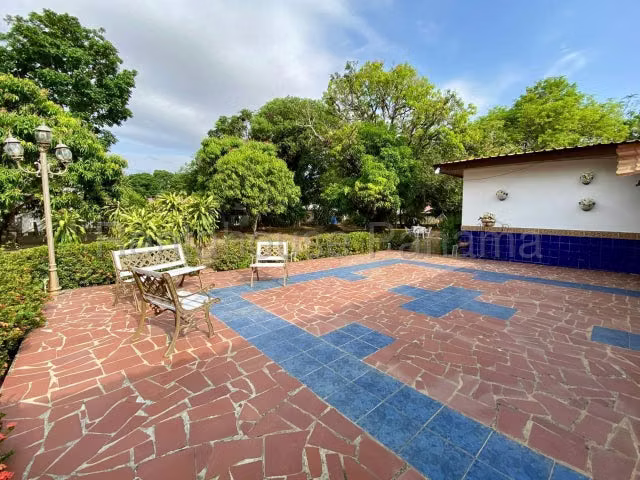 Venta de hermosa casa-finca en Las Tablas - Imagen 3