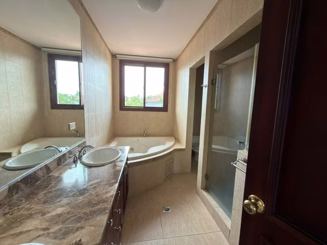 Alquiler amplia casa Costa del Este Línea Blanca - Imagen 10