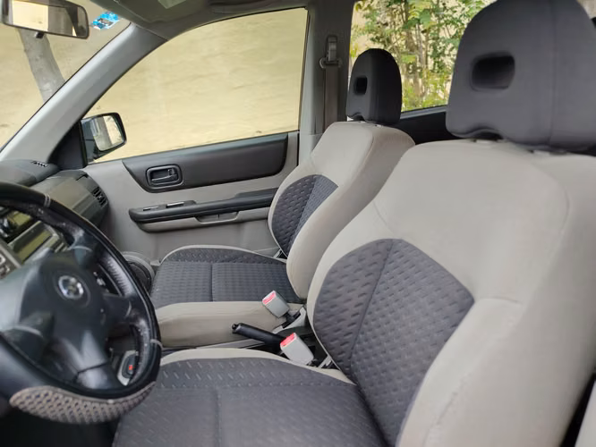 NISSAN XTRAIL 2012 AUTOMÁTICA NEGOCIABLE - Imagen 6