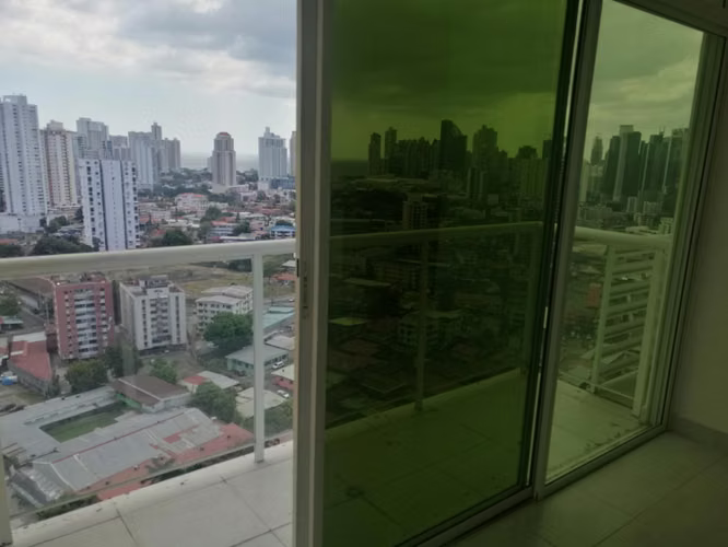 Venta de Apartamento en Via España Ph Metropolitan Park KF - Imagen 3