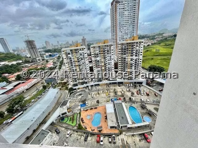 Se Vende Apartamento en Ricardo J Alfaro LA27-1720