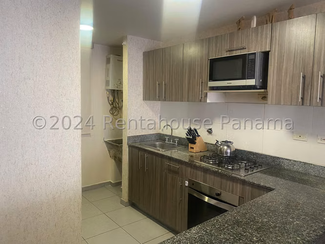 Se Vende Apartamento en Ricardo J Alfaro LA27-1720