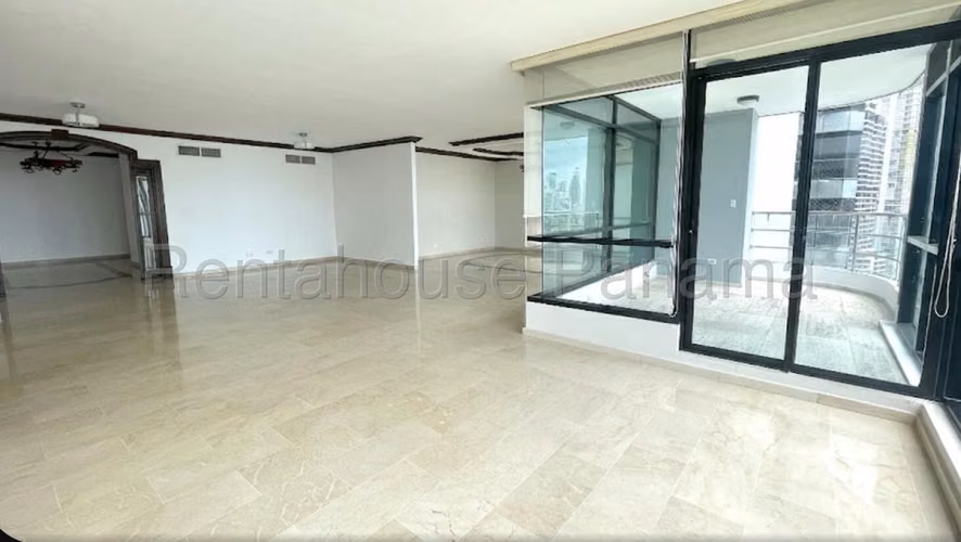 Apartamento en Venta en Avenida Balboa. PH MIRAMAR. 27LDC1756 - Imagen 3