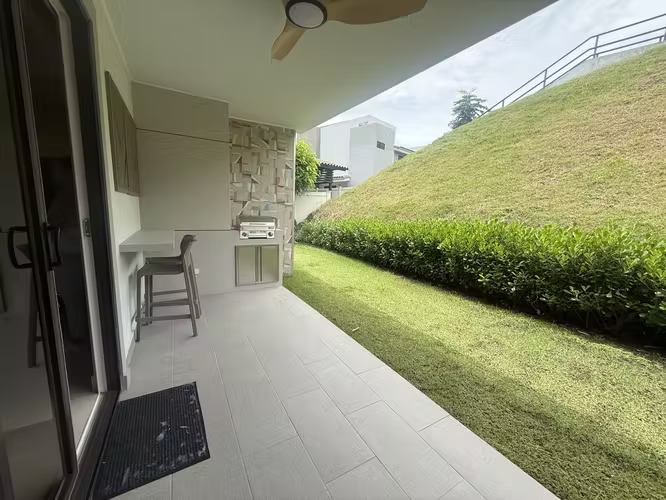 EN REMATE CASA EN BRISAS DEL GOLF - DR
