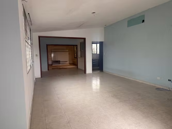 EN REMATE CASA EN BRISAS DEL GOLF - DR - Imagen 13