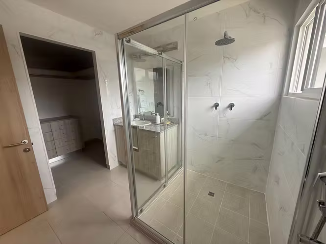 EN REMATE CASA EN BRISAS DEL GOLF - DR