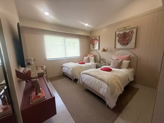 EN REMATE CASA EN BRISAS DEL GOLF - DR