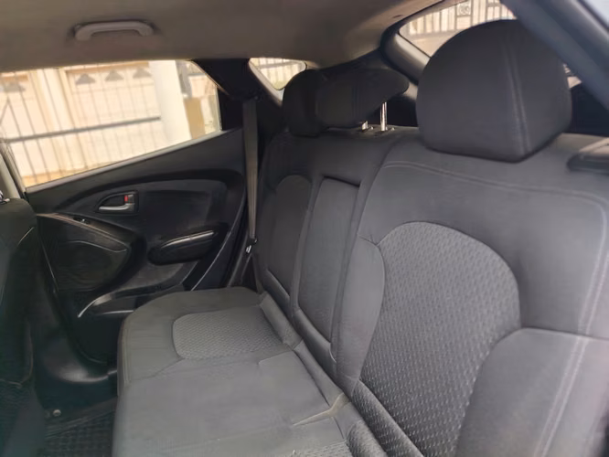HYUNDAI TUCSON IX 2012 MANUAL NEGOCIABLE - Imagen 7