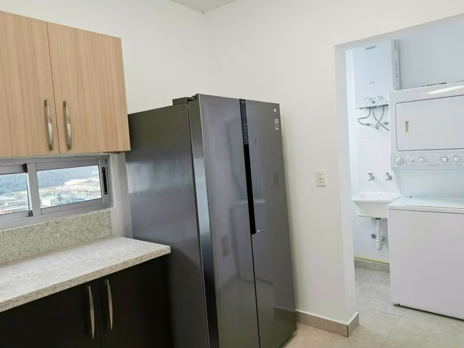 En Venta Apto en H2O Av Balboa $184,000 - Imagen 6