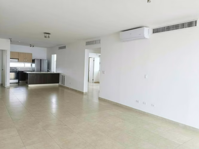 En Venta Apto en H2O Av Balboa $184,000 - Imagen 4