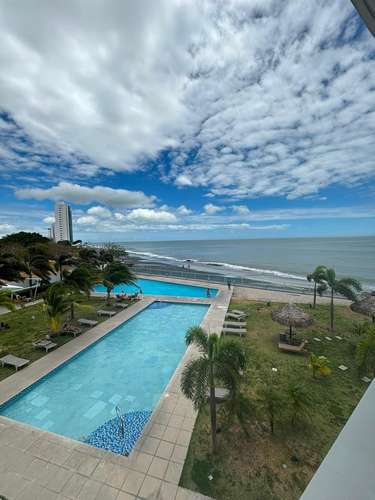 Royal Palm - Playa Gorgona