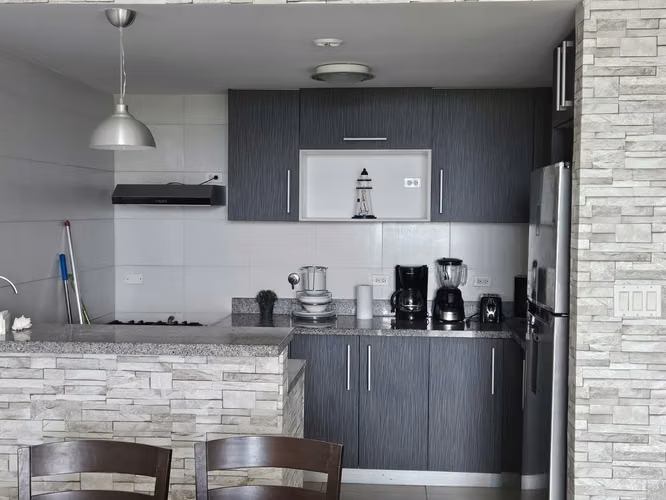 VENDO APARTAMENTO FULL AMOBLADO – PLAYA BLANCA