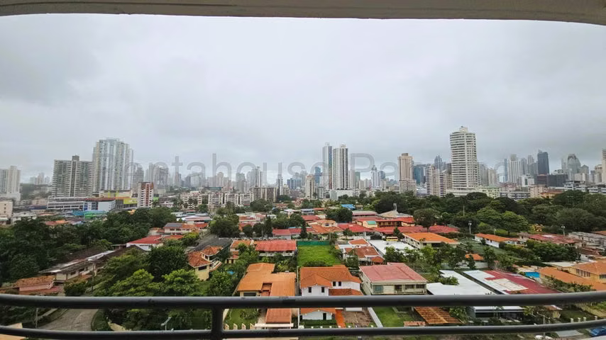 Alquiler de apartamento con  balcón en El Carmen - Imagen 16