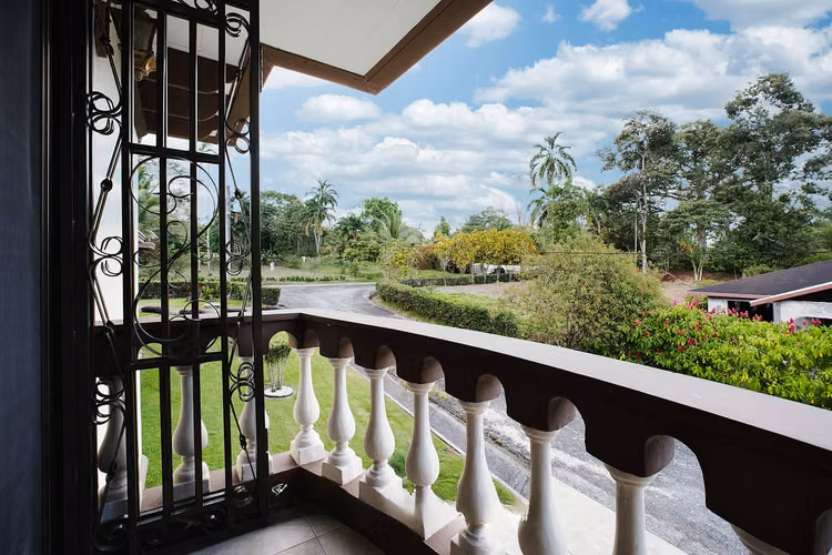 Casa de Lujo cerca de David Panamá - Imagen 4