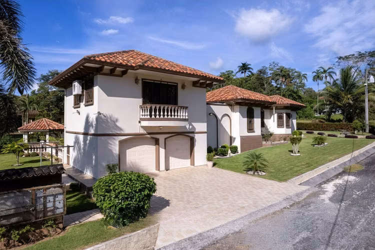 Casa de Lujo cerca de David Panamá