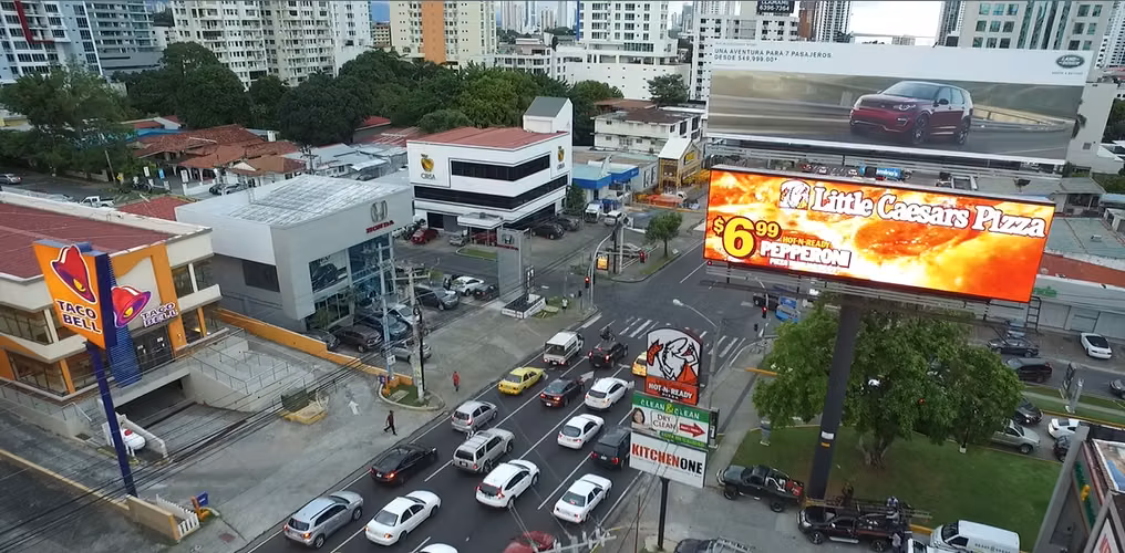 PANTALLA LED NUEVA PARA PUBLICIDAD EXTERIOR FIJA