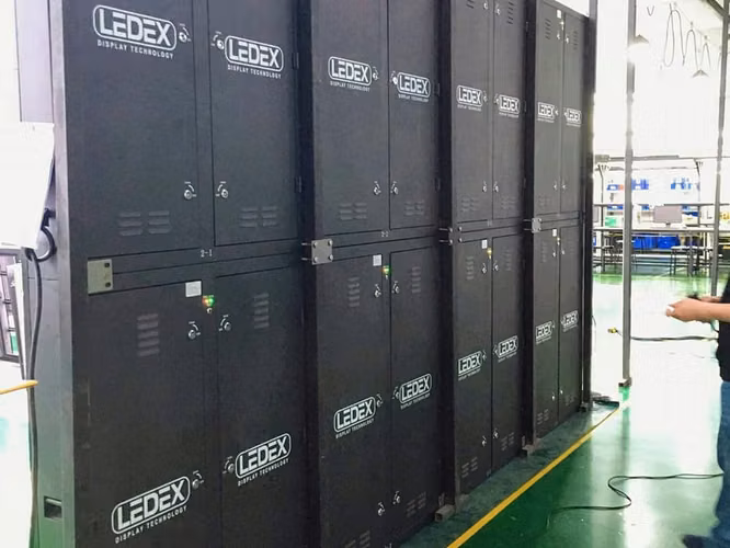 PANTALLA LED NUEVA PARA PUBLICIDAD EXTERIOR FIJA - Imagen 3