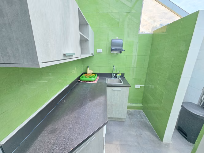 Venta de Oficina remodelada en PH Molon Tower - Bella Vista. Haga una oferta - Imagen 16