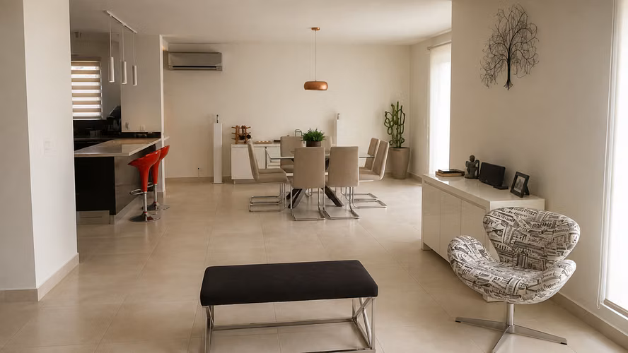 Casa de 350 m² con doble altura en Villasur, Costa Sur - Imagen 6
