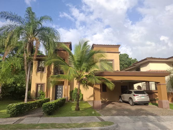 FOR RENT SINGLE HOME AT PH EMBASSY CLUB, FOREST ESTATE