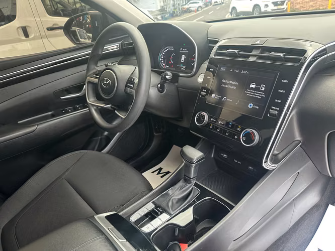 HYUNDAI TUCSON 2022 SOLO 37 MIL KILOMTROS - Imagen 12