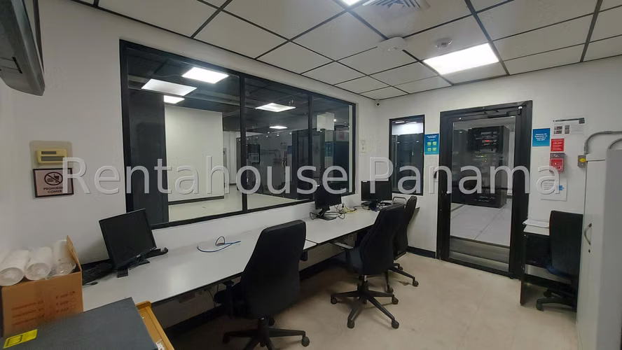 VENTA DE EDIFICIO OBARRIO GM - Imagen 4