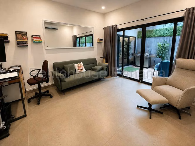 Se Vende Casa en Coco del Mar VLU27-1702