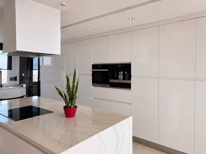 Costa del Este | P.H. Torre Zeus | 3Rec Vista al Mar 354m² ($5,000)