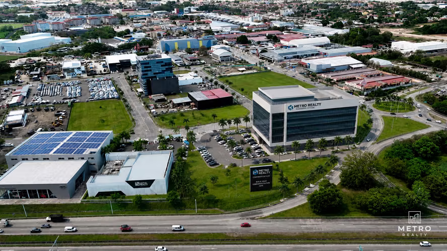 Se Vende Exclusivo Terreno en Santa Maria Business District - Imagen 4