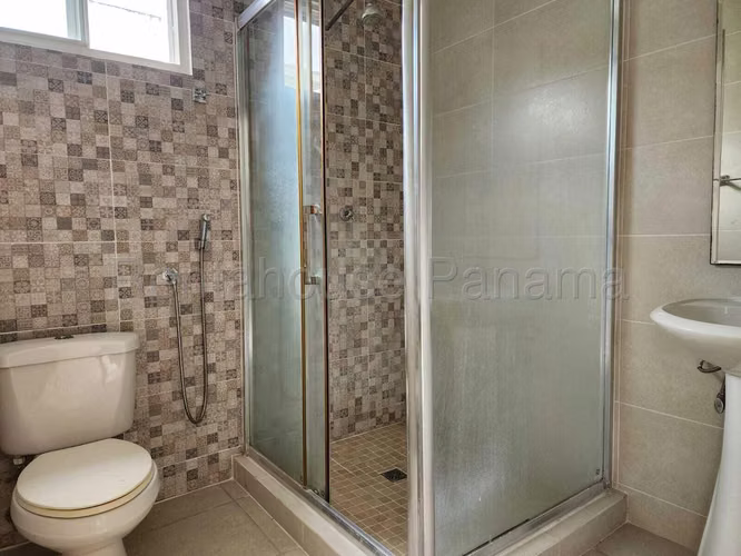 VENDO Casa en Ph Augusta en Paseo del Norte. 157m2 - Imagen 16