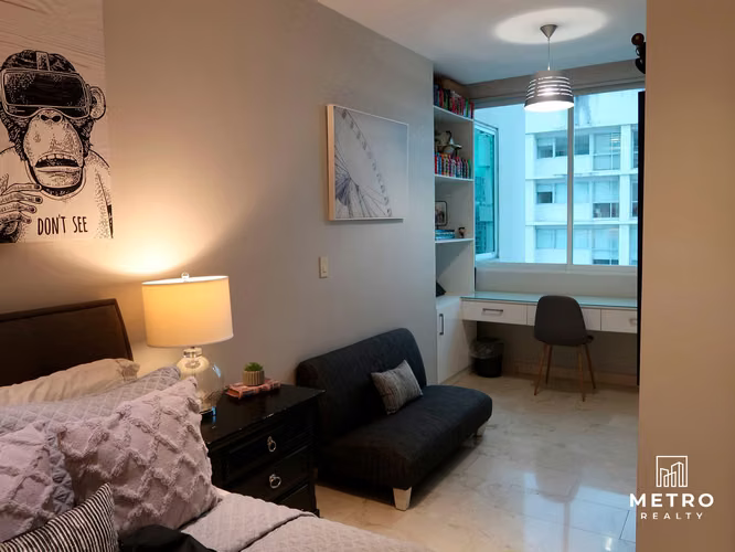 Venta de Apartamento en Marbella, PH Bahía Esmeralda