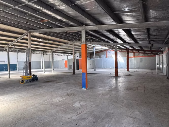 JUAN DÍAZ- ALQUILER O VENTA DE GALERA DE 1,750 M² +TERRENO DE 5,898 M² + GALERA DE 1,750 M² RM3C2 - Imagen 4