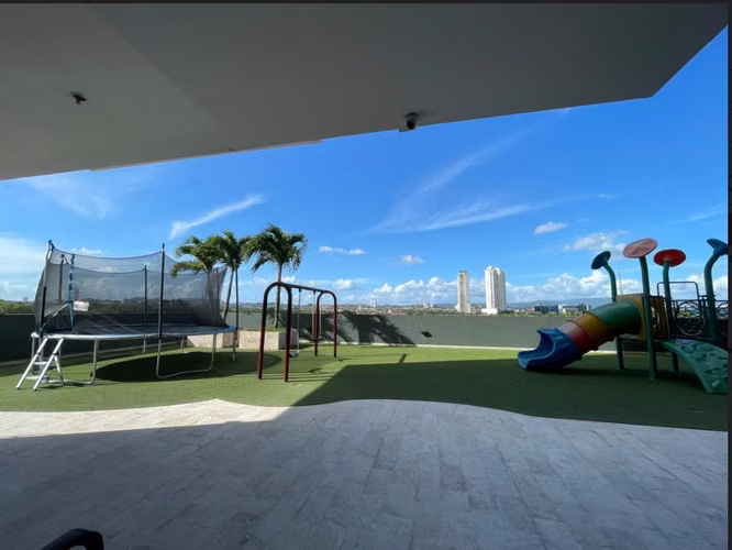 Venta de apartamento PH Latitude Costa del Este