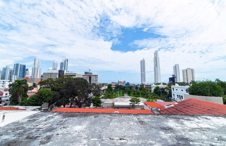 Edificio Comercial en Ciudad de Panamá Panamá
