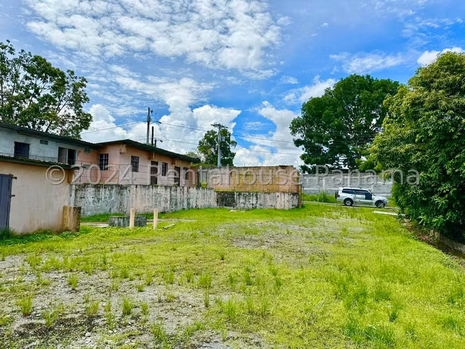 Vendo Terreno en Altos de Tocumen LC27-1759 - Imagen 4