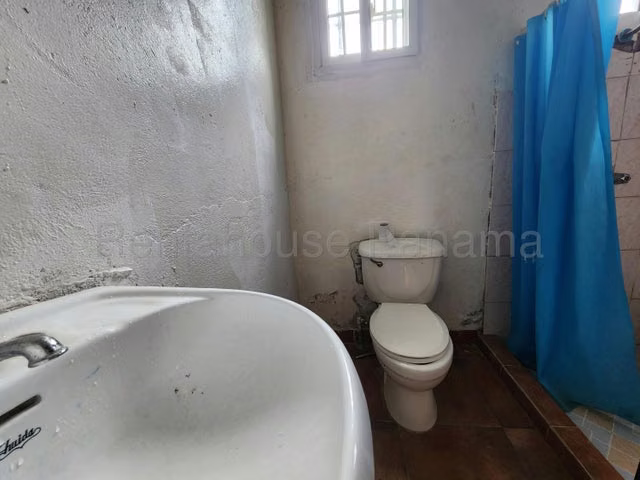 Venta de casa de playa en Isla Grande,  Colón  26GC3077 - Imagen 8