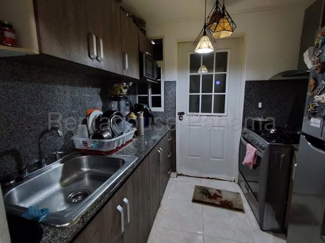 Venta de casa 4 Rec La Cresta, Colón 26GC3092 - Imagen 4