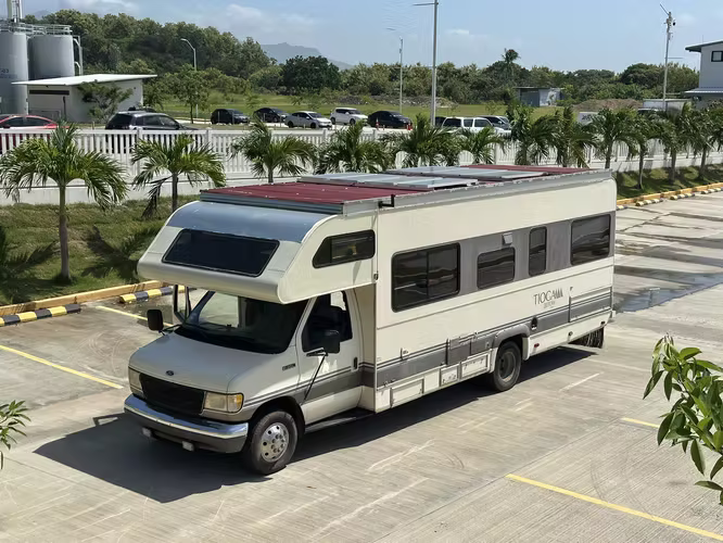 CARRO CASA / CAMPERVAN - placas/license plates de Panama