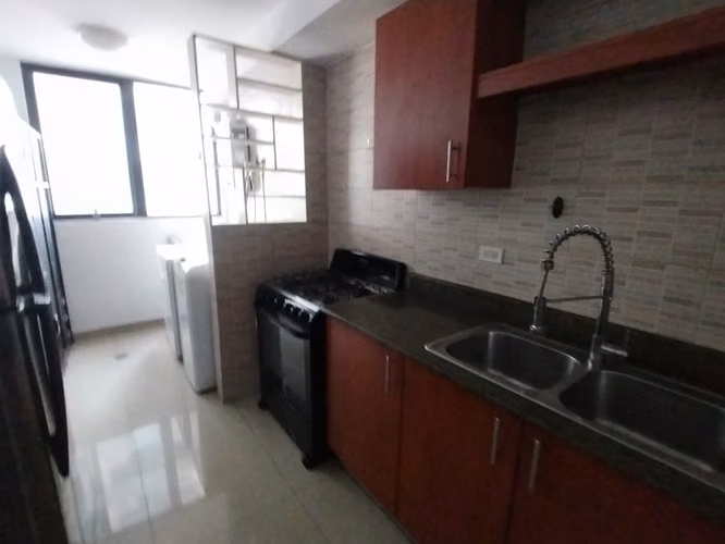 Alquiler Apartamento San Francisco-Vía Isrrael Amplio y Buen mantenimiento No Broker - Imagen 5