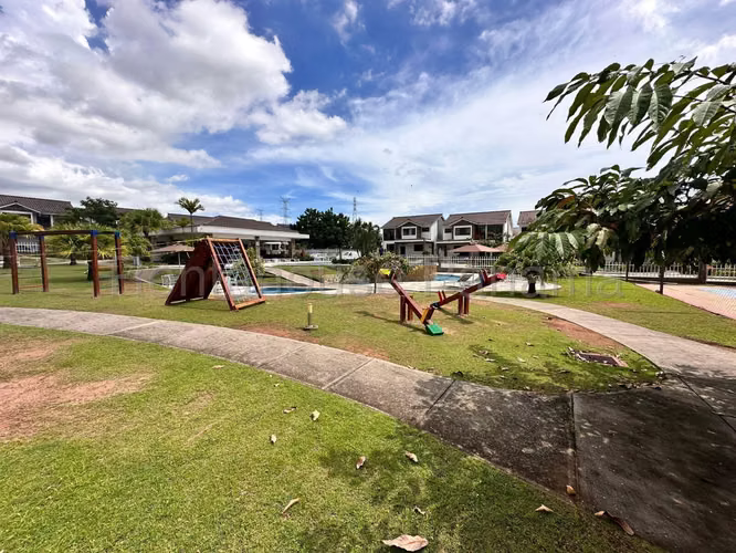Casa en Paseo del Norte - Venta - Imagen 18