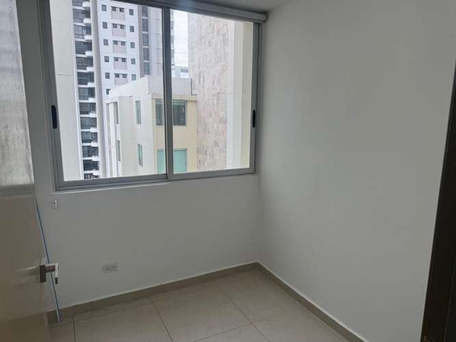 Apartamento hermoso ultimo piso en Costa del Este - Imagen 4