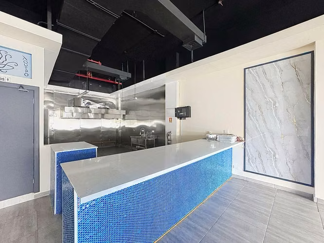 Alquiler de local comercial en Vía Israel – Sunset Strip - Imagen 12