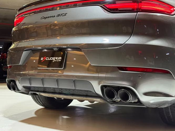PORSCHE CAYENNE GTS COUPÉ 2022