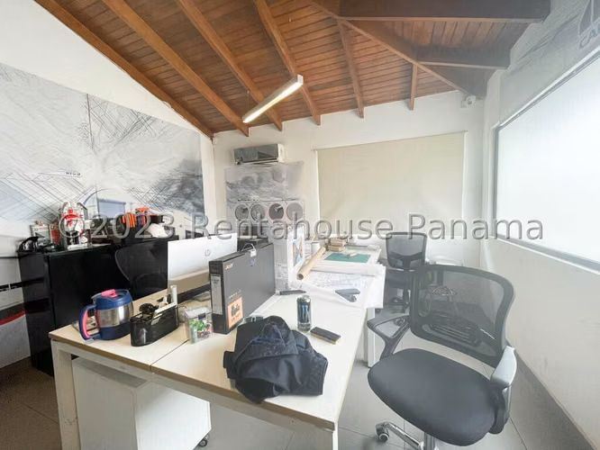 Oficina en Venta en Hato Pintado.