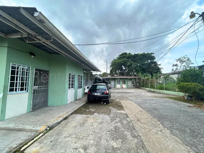 Office for Sale in Pedregal. 26-915.