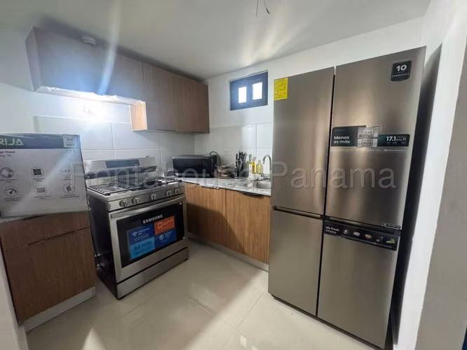 Alquiler Apartamento Vía España - YD - Imagen 3